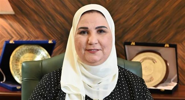 القباج تستعرض الخدمات العلاجية للخط الساخن لصندوق مكافحة الإدمان خلال الربع الأول من عام الحالى