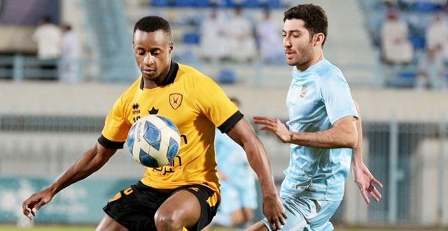الدورى الكويتى لكرة القدم.. السالمية يتعادل ايجابا (2-2) مع القادسية