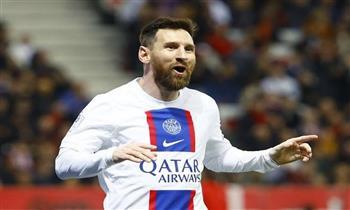ميسي يقود باريس سان جيرمان بهزيمة نيس 2-0 في الدوري الفرنسي