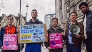 بريطانيا على موعد مع إضراب عشرات آلاف الأطباء