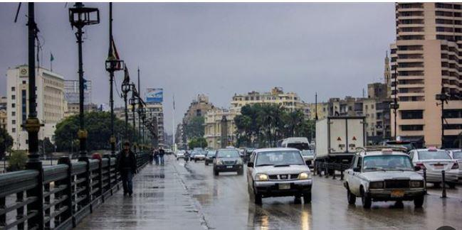 حالة الطقس غدا.. انخفاض في درجات الحرارة وأمطار وسيول ببعض المناطق