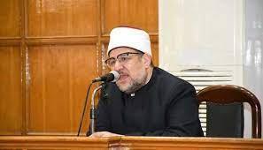وزير الأوقاف يشكر المتحدة على نقل شعائر صلاة التراويح فى رمضان 