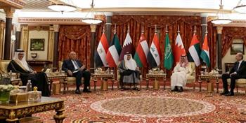   شكري يشارك في اجتماع وزراء خارجية مصر والأردن والسعودية والعراق وسوريا بعمان