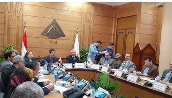 رئيس جامعة بنها يؤكد الاستعداد لامتحانات الفصل الدراسي الثاني ورفع حالة الطوارئ
