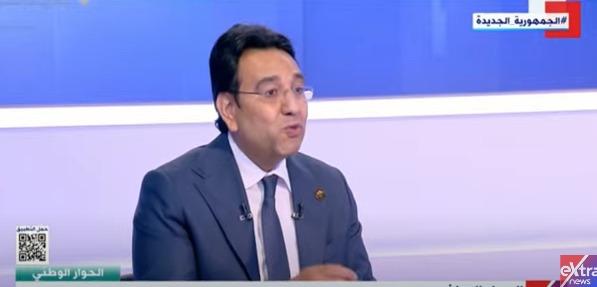 أيمن محسب: توظيف عدد كبير من الشباب خلال 6 أشهر لضبط الاقتصاد غير الرسمي 