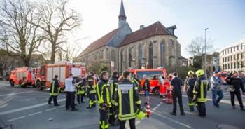   إصابة 52 شخصًا فى حادث تصادم بين حافلة وشاحنة بألمانيا