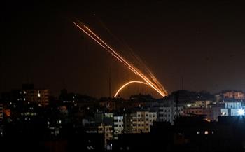   «مراسلة القاهرة الإخبارية»: رشقة صاروخية كبيرة من قطاع غزة على إسرائيل