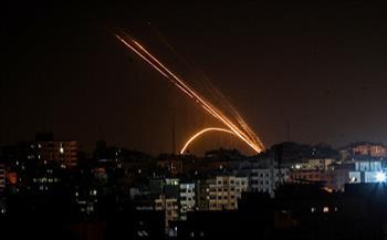 «مراسلة القاهرة الإخبارية»: رشقة صاروخية كبيرة من قطاع غزة على إسرائيل