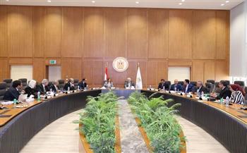  وزير التعليم العالي يرأس الاجتماع الأول لمجلس أمناء بنك المعرفة المصري