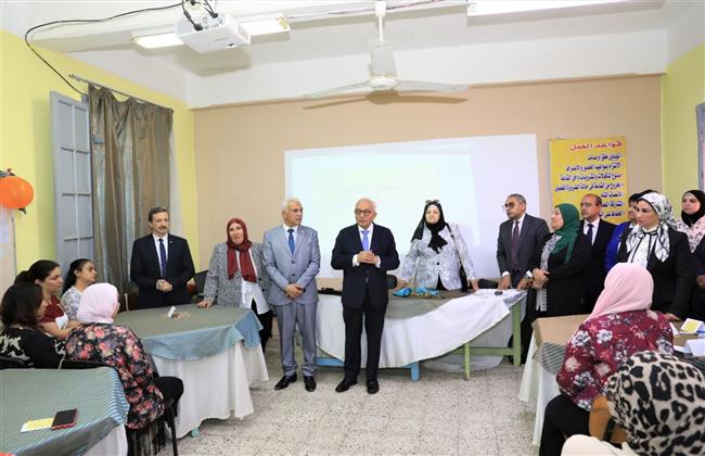 وزير التعليم يتفقد برنامج التدريب الذهني والبدني للمعلمين الجدد الناجحين في «٣٠ الف معلم»