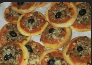 "ميني بيتزا" ولا أجمل