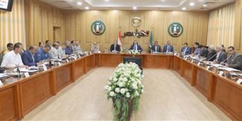 «المنوفية» تخصيص قطع أراضي لإقامة مدارس تعليم أساسي ومكاتب بريد ووحدة بيطرية 
