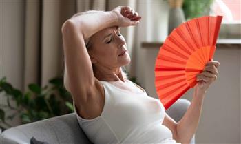   ابتكار علاج جديد للهبات الساخنة التي تصيب النساء