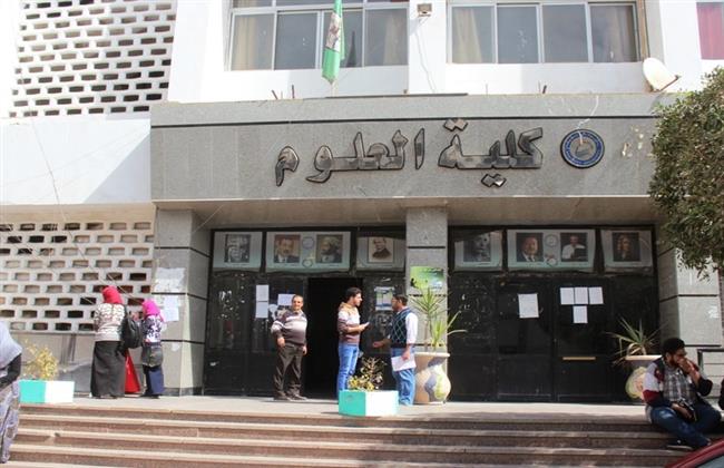 جامعة بني سويف تأهل فريق EFT بكلية العلوم  للنصف نهائي في المسابقة العالمية Hult Prize