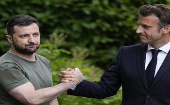   الرئيس الفرنسي يستقبل نظيره الأوكراني في قصر الإليزيه