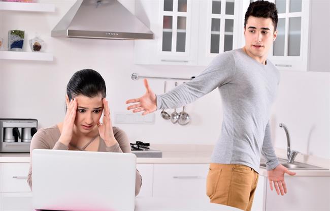 الأنانية تهدم الزواج.. نصائح للتعامل مع التصرفات السلبية للزوج