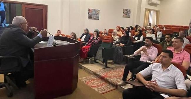 طلاب جامعة جنوب الوادي يشاركون فى دورة «صناع القرار» لوزارة الرياضة