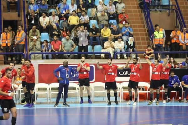 «ديفيز»: مواجهة رجاء أغادير في نصف النهائي تختلف عن مرحلة المجموعات