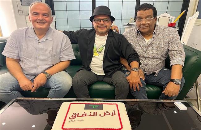 محمد هنيدي يقدم جزء ثاني من مسلسل "أرض النفاق"