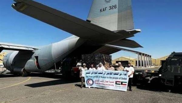 إقلاع الطائرة الثامنة من الجسر الجوي الكويتي لإغاثة الأشقاء بالسودان
