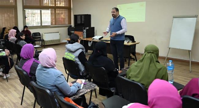 «الشباب والرياضة» تنتهي من المرحلة الثالثة لتدريب 250 مستفيدا بدورات مكتب فن إدارة الحياة
