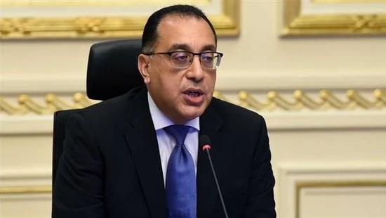 مدبولي يصدر قرارا بتعديل معايير المحاسبة المصرية لمعاجلة آثار التغير في سعر الصرف
