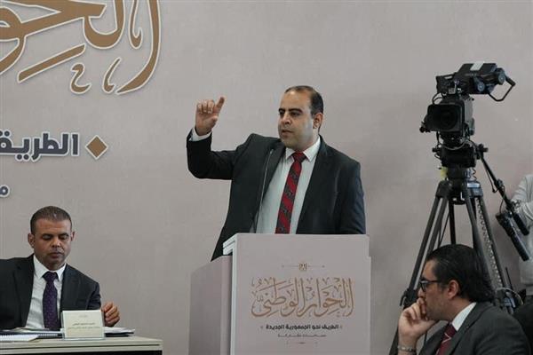 مصطفى جبريل يقترح وضع استراتيجية لتحسين قدرة برامج الحماية الاجتماعية