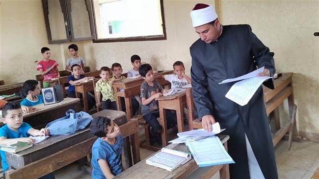 لجان الجامع الأزهر تجوب فروع الأروقة بالمحافظات لمتابعة سير العملية الدراسية 