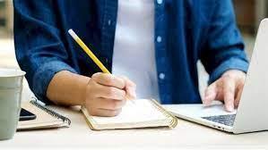 ردده يفتح الله عليك ويذكرك بكل ما ذاكرته.. دعاء النسيان فى الامتحان