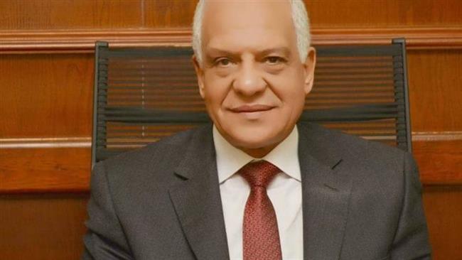 اليوم.. محافظ الجيزة يسلم منحا مالية لـ 50 فتاة يتيمة مقبلة على الزواج