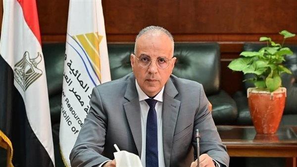 وزير الري: أجهزة الوزارة تنفذ أنشطة وإنجازات بجهود العاملين بمختلف المجالات