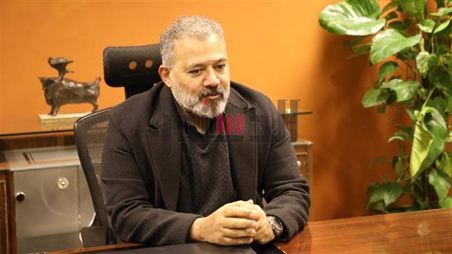 غدا.. رئيس الأوبرا يفتتح معرضي جمال وأنطولوجيا الخط واللون بقاعتي صلاح طاهر وزياد بكير