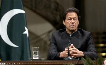   باكستان: الشرطة تواصل تطويق منزل رئيس الوزراء السابق عمران خان