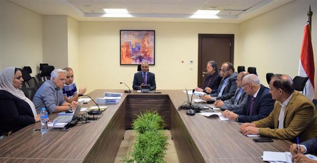 نائب وزير الإسكان يتابع أنشطة مشروع تعزيز استدامة خدمات مياه الشرب والصرف الصحي في الصعيد 