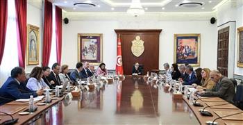   رئيسة الحكومة التونسية تؤكد ضرورة تضافر الجهود لإعداد منظومة صرف تواكب التطور التكنولوجي
