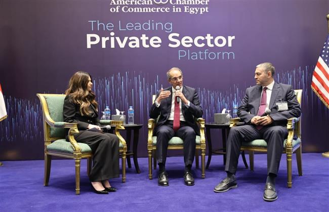 «الاتصالات»: 4.9 مليار دولار حجم الصادرات الرقمية... وتوقيع اتفاقيات مع 29 شركة عالمية 
