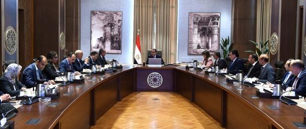 رئيس الوزراء يوجه بإعداد رؤية موحدة بشأن دفع ملف عمل الشركات الناشئة