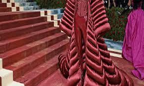 تغيير لون سجادة حفل Met Gala 2023