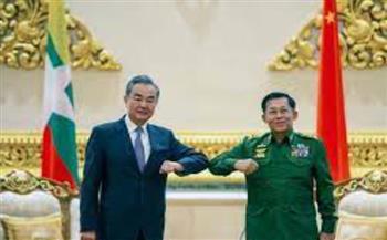   وزير الخارجية الصيني يشدد على التعاون الودي بين الصين وميانمار