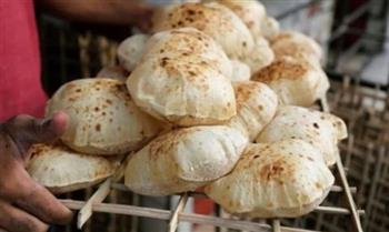   الحكومة تنفي صدور قرار برفع سعر رغيف الخبز المدعم بدءا من يونيو المقبل