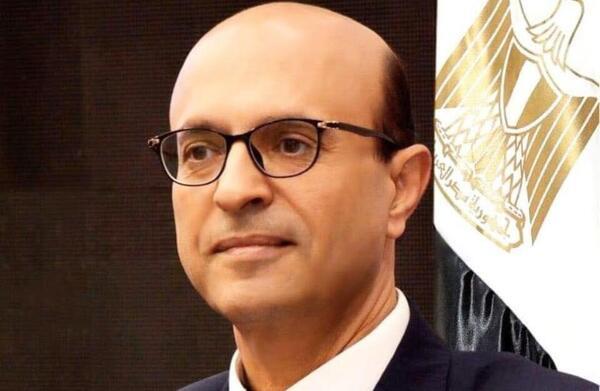 تفاصيل لقاء رئيس جامعة أسيوط بأساتذه كلية تربية نوعية 