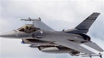 الجارديان: واشنطن تعدل عن موقفها وتسمح بتزويد أوكرانيا بطائرات «أف - 16»