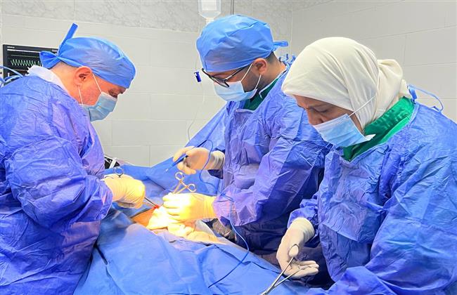 أكبر قافلة تزور سيوة.. الكشف الطبي على 2867 حالة بمستشفى سيوة المركزي 