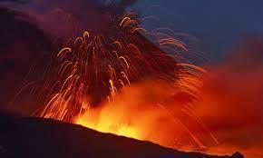   ثوران بركان «جبل إنتا» يثير الرعب فى إيطاليا