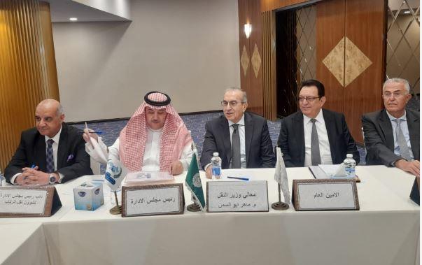 العربي للنقل البري: مصر قدمت نموذجا يحتذى في استخدام وسائل النقل الكهربائية