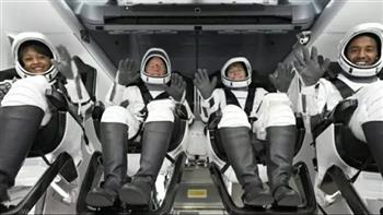   وصول الرائدين السعوديين إلى محطة الفضاء الدولية