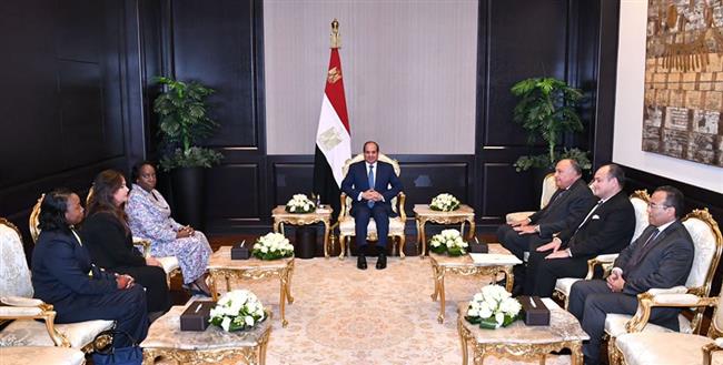 الرئيس السيسى يلتقى سكرتير عام منظمة الكوميسا بشرم الشيخ