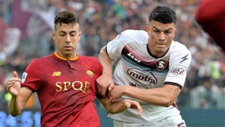 روما يتعادل 2 -2 بملعبه أمام سالرنيتانا في الدورى الإيطالي