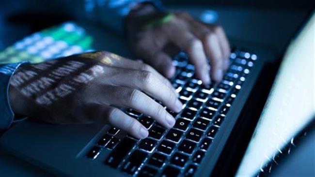 الإدارة العامة لتكنولوجيا المعلومات.. تواجه الجرائم الالكترونية النصب وابتزاز واختراق الحسابات