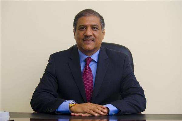 النائب عفت السادات: يجب الاهتمام بالمستثمر الوطني